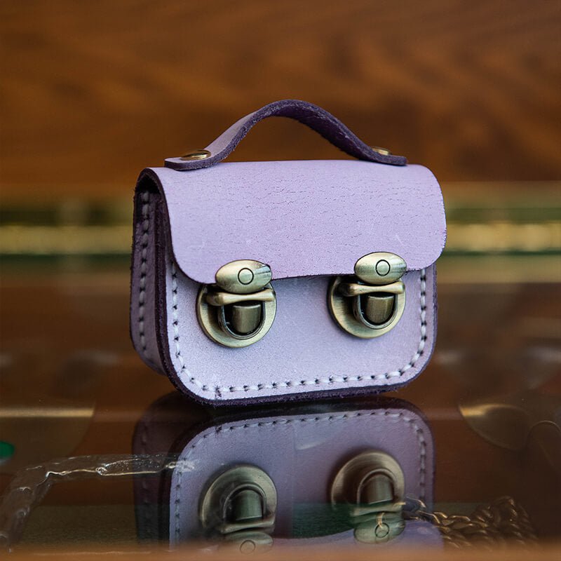 AirPods Case DIY Leather Kit – Babylon Leather - Babylon LeatherBabylon LeatherLZ57-With Chain-Purple-Fog Wax Leather