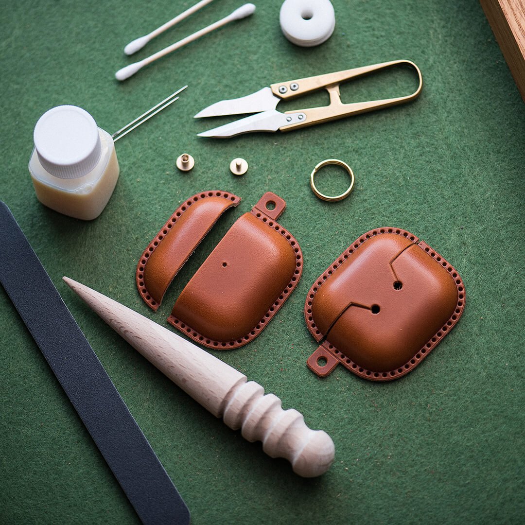 AirPods Case Leather DIY Kit – Babylon Leather - Babylon LeatherBabylon LeatherLZ15 - Brown - AirPods 3rd