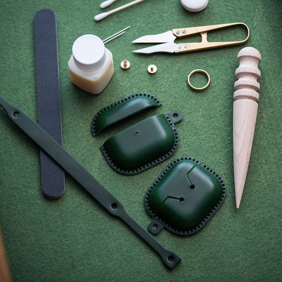 AirPods Case Leather DIY Kit – Babylon Leather - Babylon LeatherBabylon LeatherLZ15 - Dark Green - AirPods 3rd