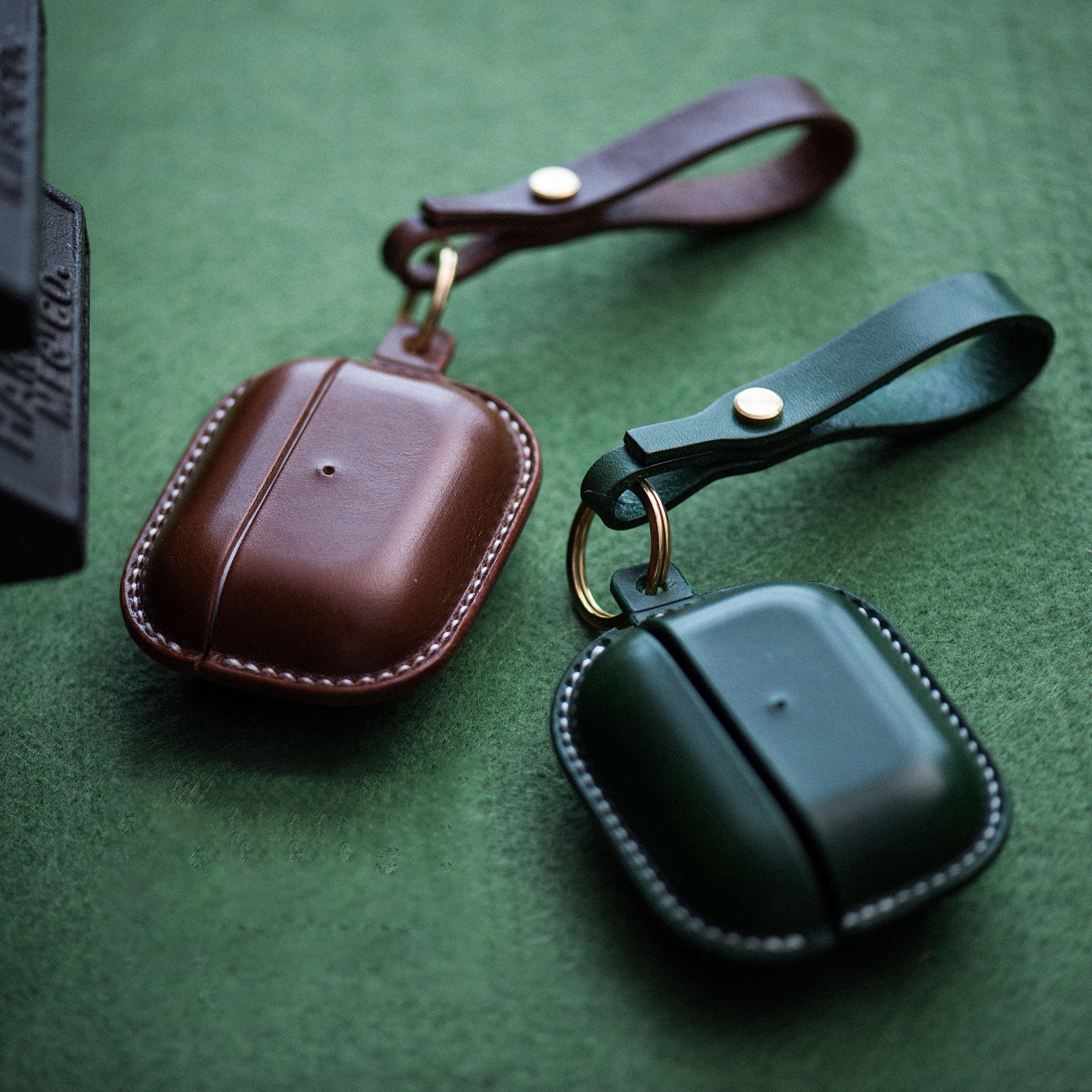 AirPods Case Leather DIY Kit – Babylon Leather - Babylon LeatherBabylon LeatherLZ15 - Dark Green - AirPods Pro