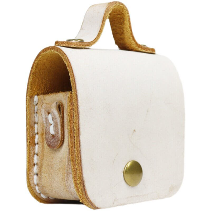 AirPods Pro Case Fog Wax Leather DIY Kit – Babylon Leather - Babylon LeatherBabylon LeatherCY06-AirPods 1/2 Case-Brown