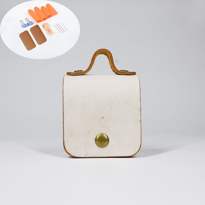 AirPods Pro Case Fog Wax Leather DIY Kit – Babylon Leather - Babylon LeatherBabylon LeatherCY06-AirPods 1/2 Case-Brown