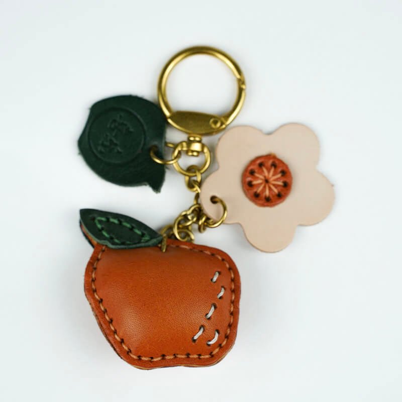 Apple Shape Leather Charm Keychain – Babylon Leather - Babylon LeatherBabylon LeatherLL68-Brown