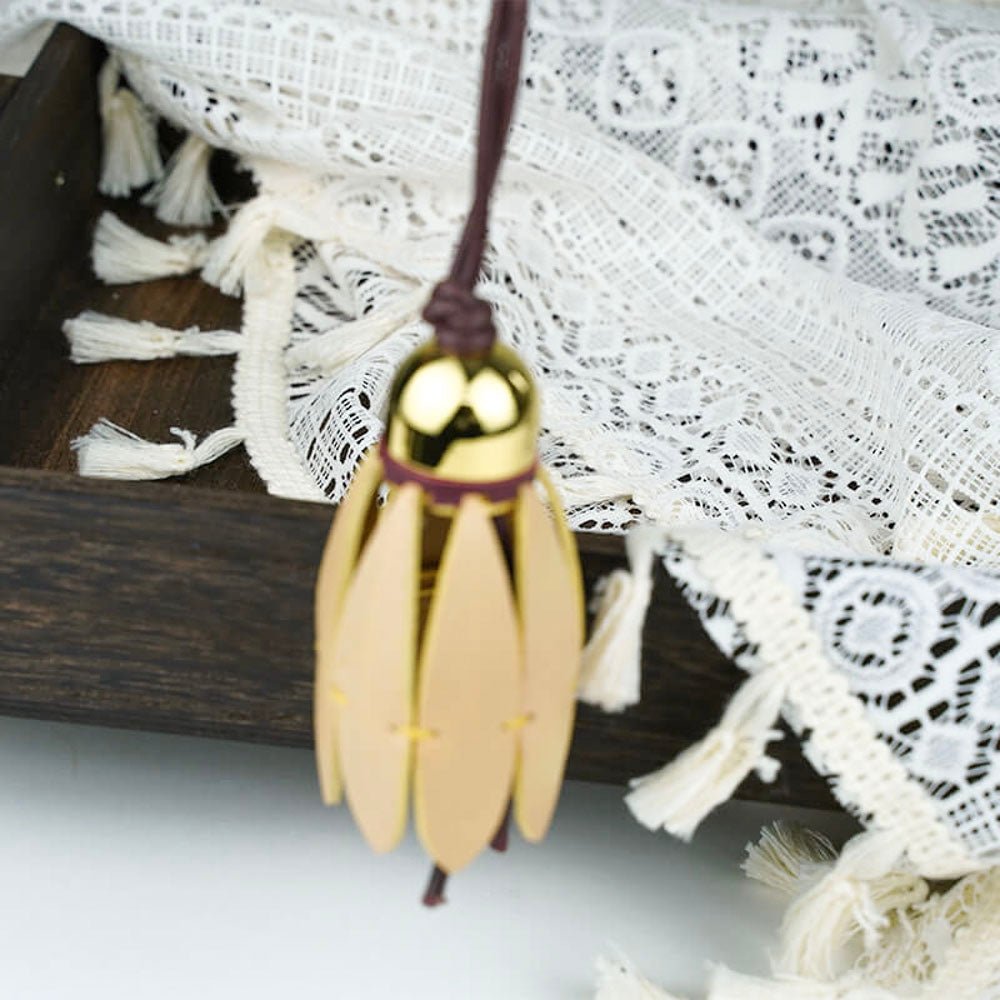 Badminton Shuttlecock Leather Decorative Charm – Babylon Leather - Babylon LeatherBabylon LeatherLL74-Beige