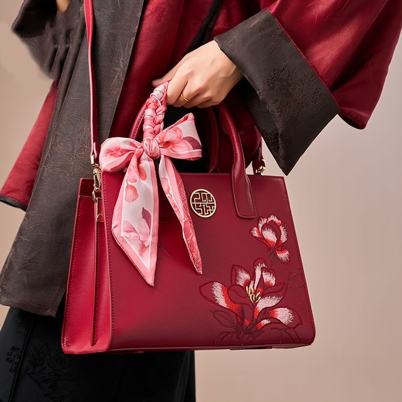 Calm Elegance Leather and Silk Handbag – Babylon Leather - Babylon LeatherBabylon LeatherTX134-Red