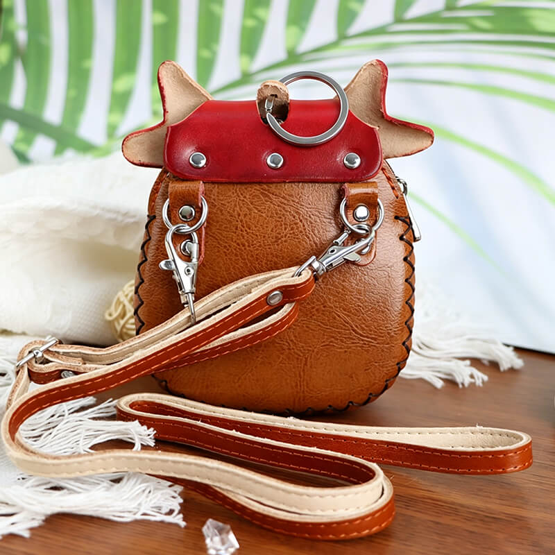 Cartoon Cartoon Calf - Shaped Leather Coin Purse – Babylon Leather - Babylon LeatherBabylon LeatherLLZ76-Red