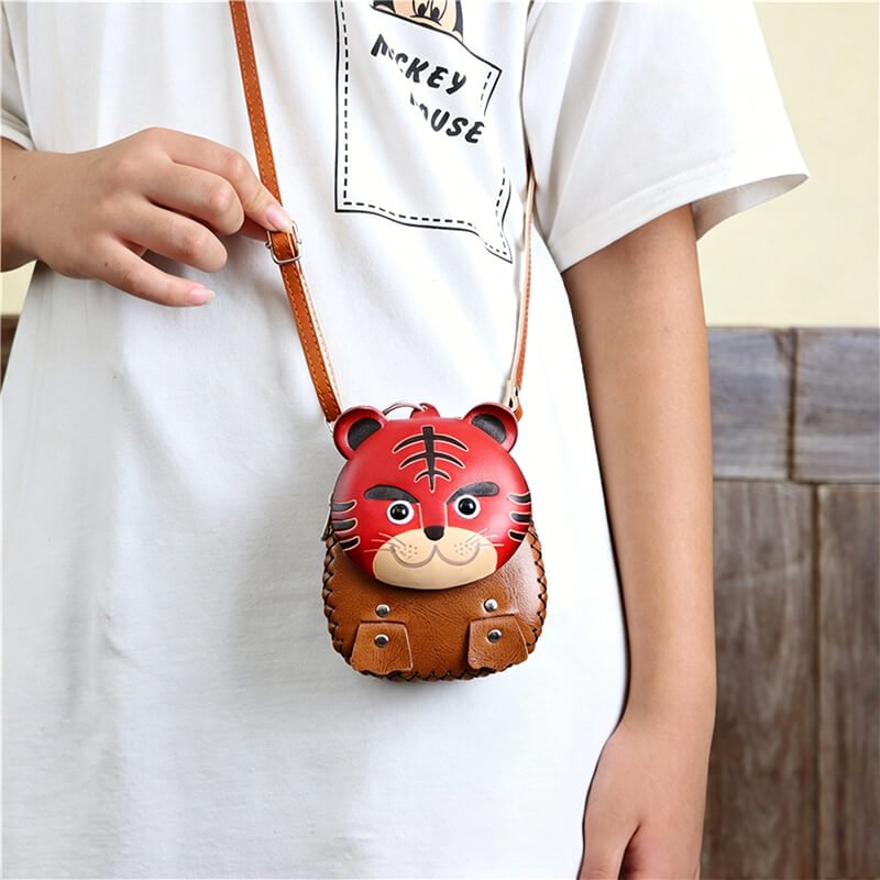 Chinese Zodiac Leather Key Pouch – Babylon Leather - Babylon LeatherBabylon LeatherLLZ28-Monkey