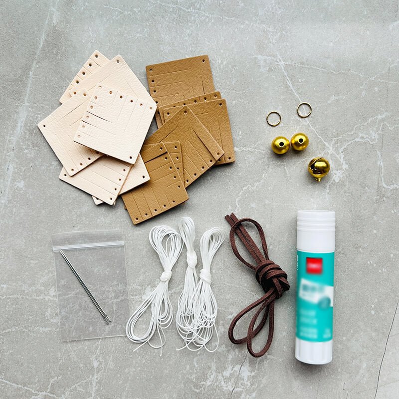 Christmas Snowflake Charm DIY Kit – Babylon Leather - Babylon LeatherBabylon LeatherSG03-Coffee & Ivory