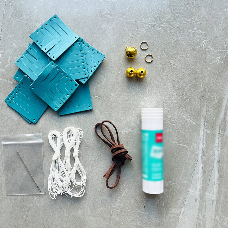 Christmas Snowflake Charm DIY Kit – Babylon Leather - Babylon LeatherBabylon LeatherSG03-Lake Blue