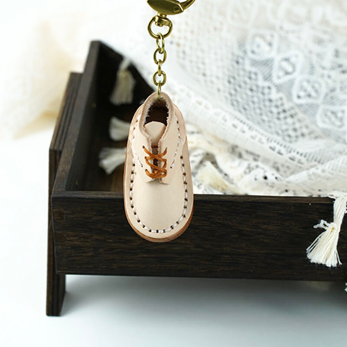 Cute Shoes Shape Leather Charm Keychain – Babylon Leather - Babylon LeatherBabylon LeatherLL80-White