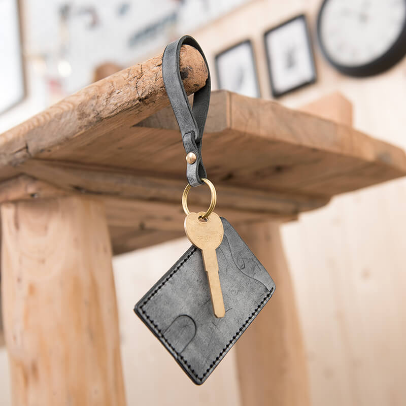 DIY Card Case Leather Kit For Him – Babylon Leather - Babylon LeatherBabylon LeatherLZ19 - Black - Card Case & Keychain
