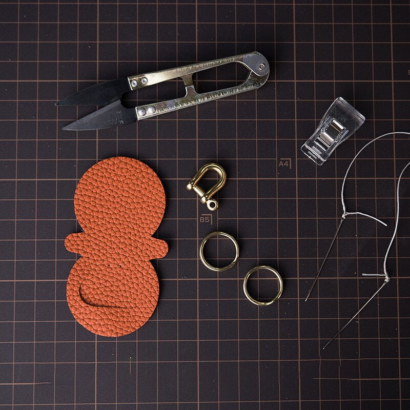 DIY Leather Access Card Holder Kit with Brass Horseshoe Clasp – Babylon Leather - Babylon LeatherBabylon LeatherLZ77-Orange