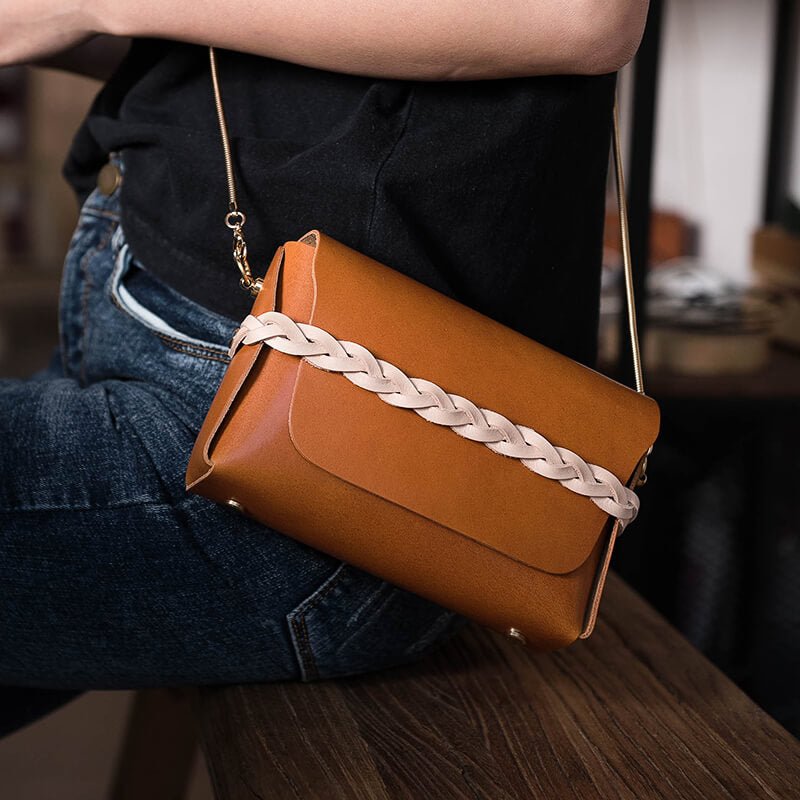 Fashion Minimalistic Shouler Bag DIY Leathercraft Kit – Babylon Leather - Babylon LeatherBabylon LeatherLZ36 - Green - Italian Veg Tan Leather