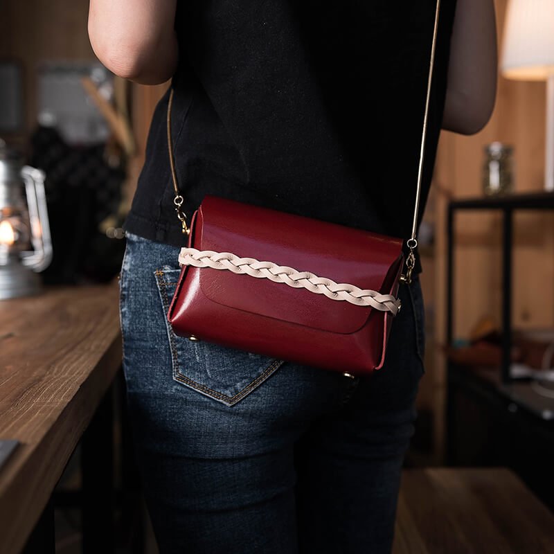 Fashion Minimalistic Shouler Bag DIY Leathercraft Kit – Babylon Leather - Babylon LeatherBabylon LeatherLZ36 - Red - Italian Veg Tan Leather