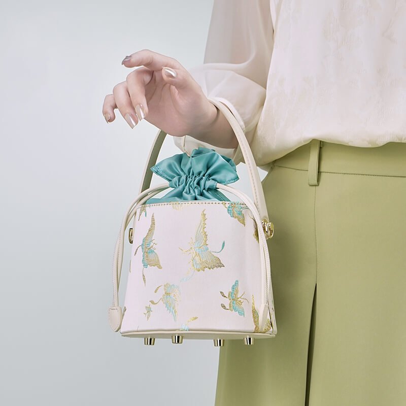 Flow of Grace Leather and Silk Bucket Bag – Babylon Leather - Babylon LeatherBabylon LeatherTX159-White