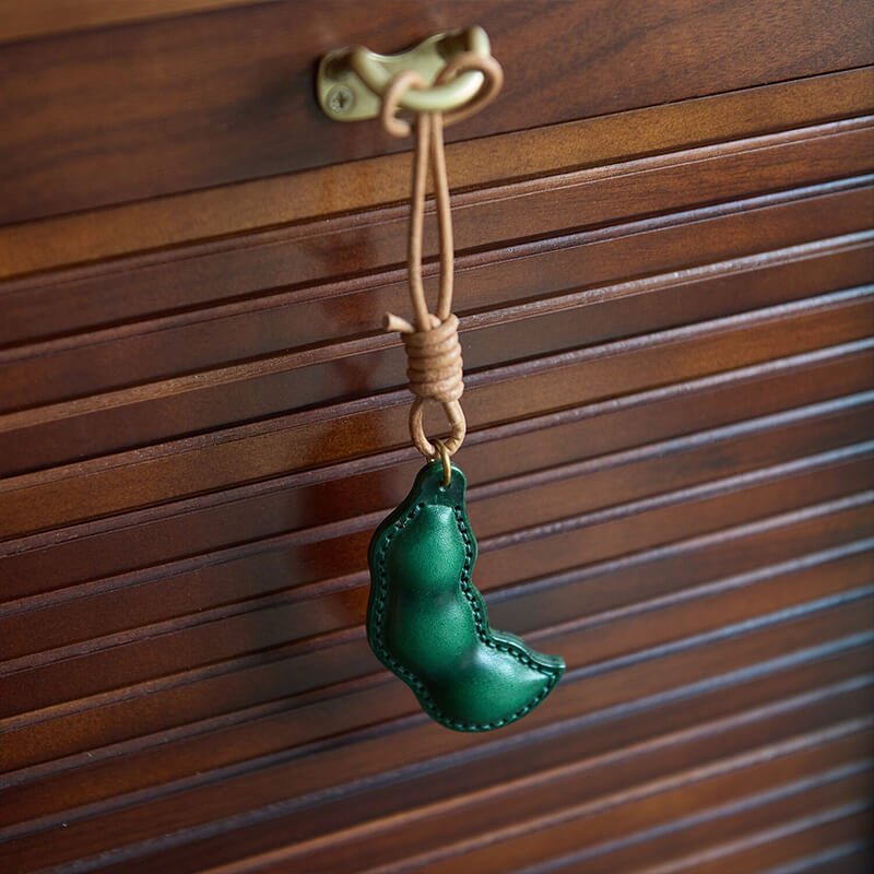 Four-Season Bean Leather Bag Charm – Babylon Leather - Babylon LeatherBabylon LeatherLZ92-Green