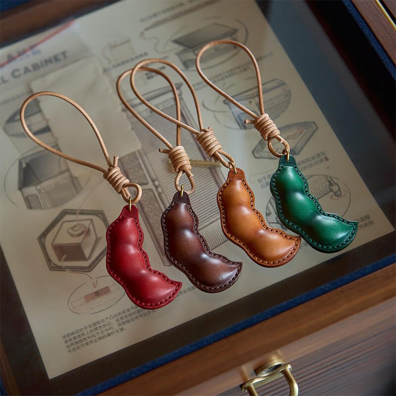 Four-Season Bean Leather Bag Charm – Babylon Leather - Babylon LeatherBabylon LeatherLZ92-Red