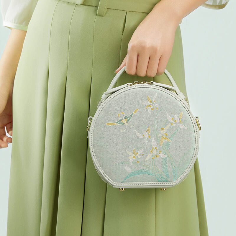 Grace in Still Air Leather and Silk Handbag Crossbody Bag – Babylon Leather - Babylon LeatherBabylon LeatherTX203-Light Green