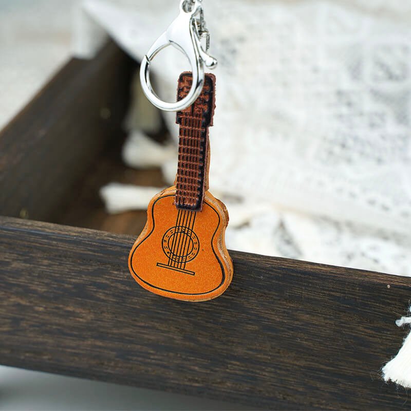 Guitar Shaped Leather Keychain – Babylon Leather - Babylon LeatherBabylon LeatherLL32-Brown