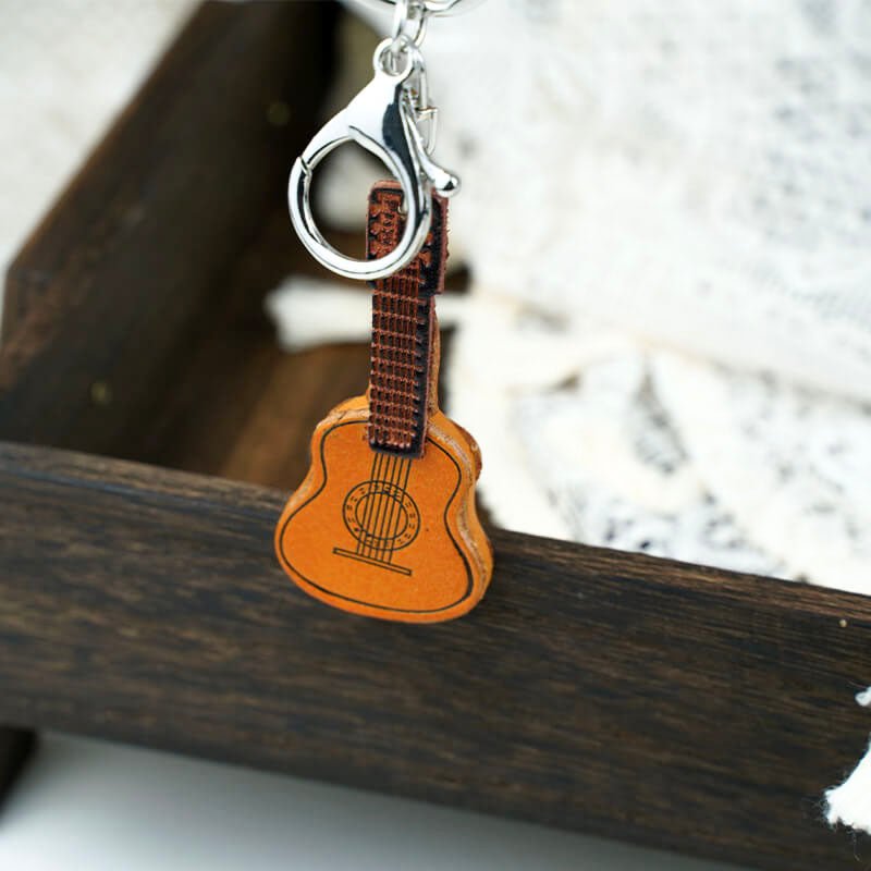 Guitar Shaped Leather Keychain – Babylon Leather - Babylon LeatherBabylon LeatherLL32-Brown