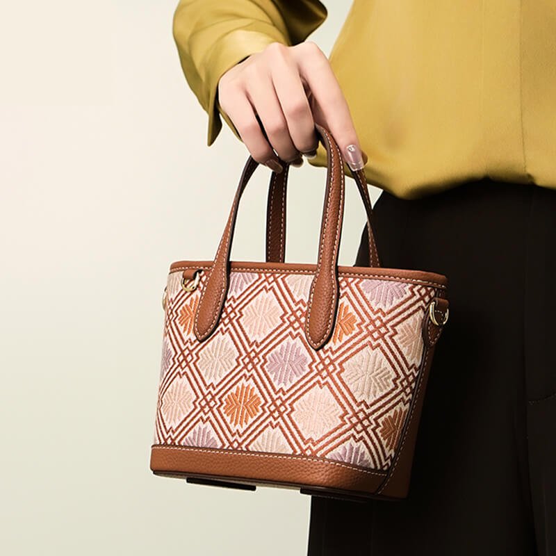 Harmonic Path Leather and Silk Handbag Tote Bag – Babylon Leather - Babylon LeatherBabylon LeatherTX102-Brown