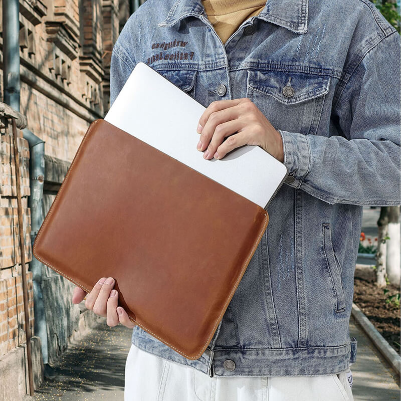 Leather iPad Tablet Sleeve Crazy Horse Leather – Babylon Leather - Babylon LeatherBabylon LeatherAN19-Brown-Horizontal