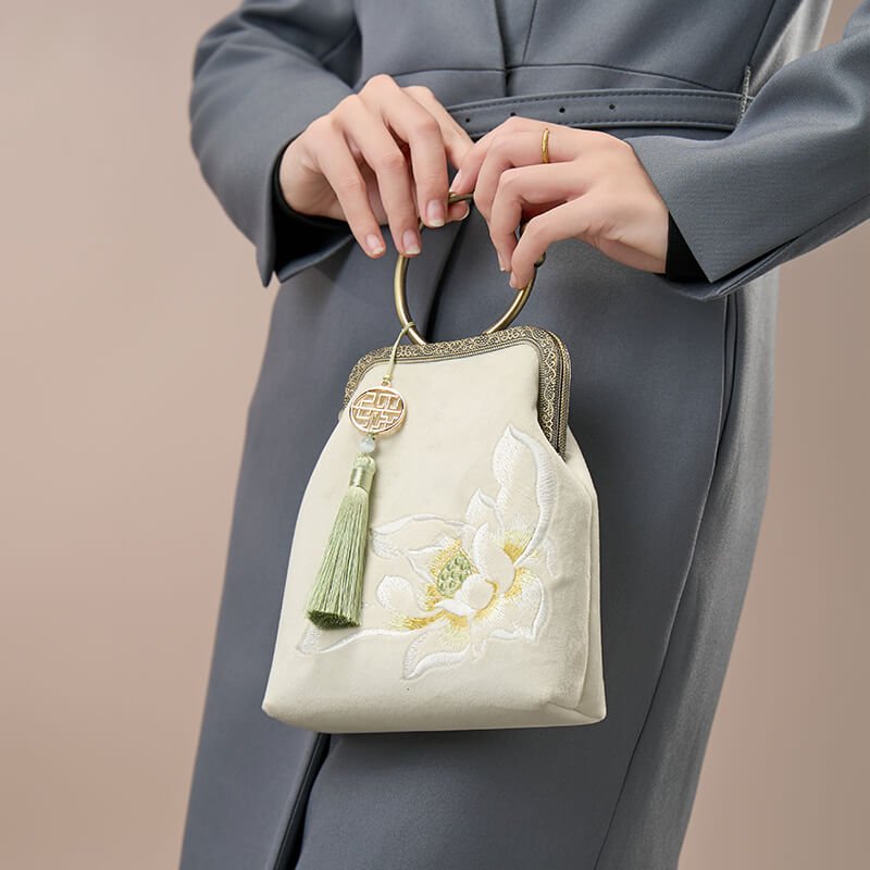 Light Within Leather and Silk Crossbody Handbag – Babylon Leather - Babylon LeatherBabylon LeatherTX138-White