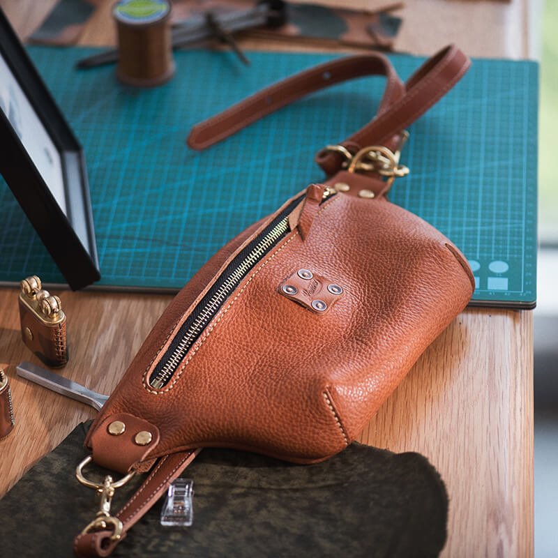 Mens Leather Chest Sling Bag DIY Kit – Babylon Leather - Babylon LeatherBabylon LeatherLZ43 - Brown