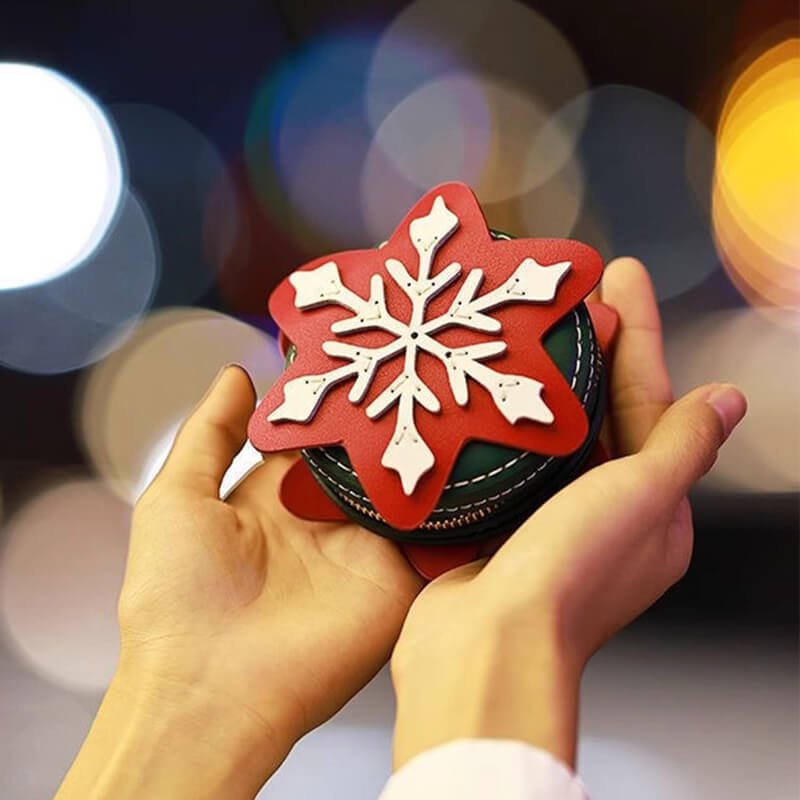 Mini Snowflake Christmas DIY Coin Purse Kit – Babylon Leather - Babylon LeatherBabylon LeatherPJ02-Red