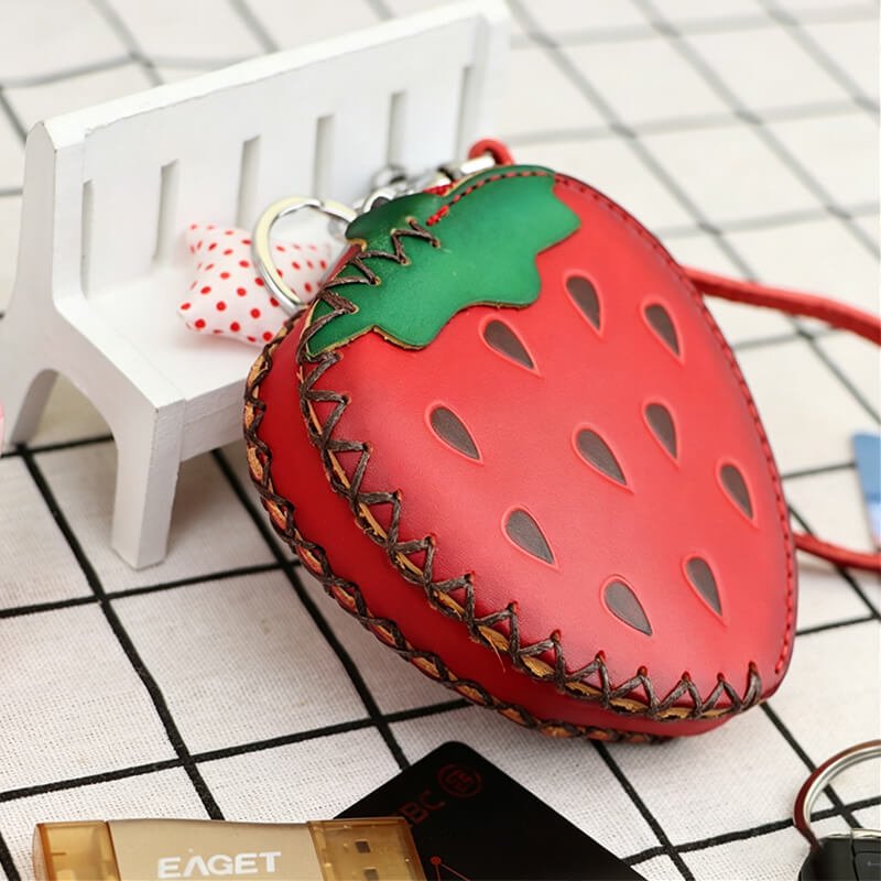Mini Strawberry - Shaped Leather Coin Purse – Babylon Leather - Babylon LeatherBabylon LeatherLLZ32-Red