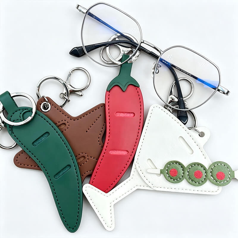 Novelty Leather Bag Charm Keychain - Babylon Leather - Babylon LeatherBabylon LeatherPP29-Star Charm