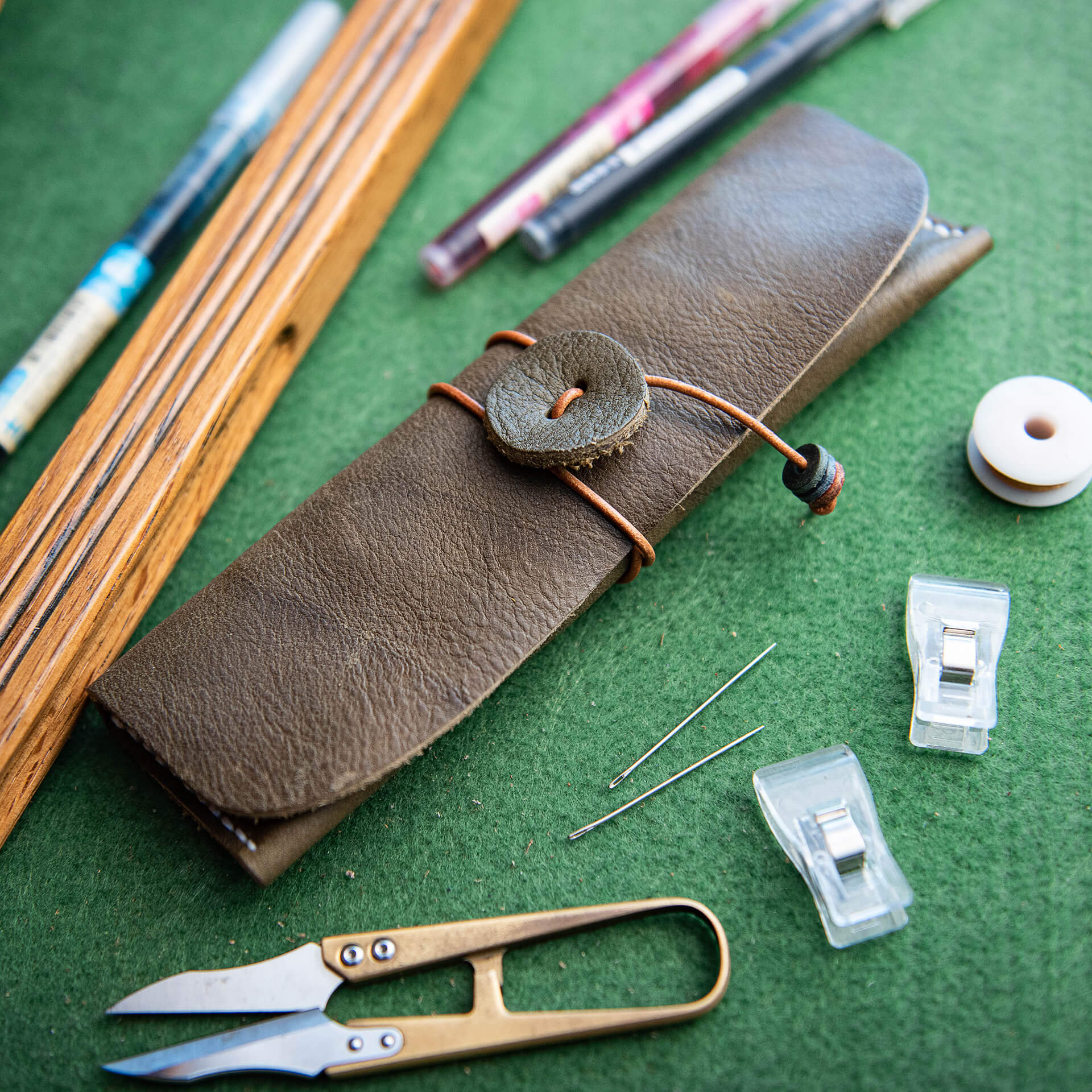 Pen Pouch Crazy Horse Leather DIY Kit – Babylon Leather - Babylon LeatherBabylon LeatherLZ44 - Green - Soft Veg Tanned Leather