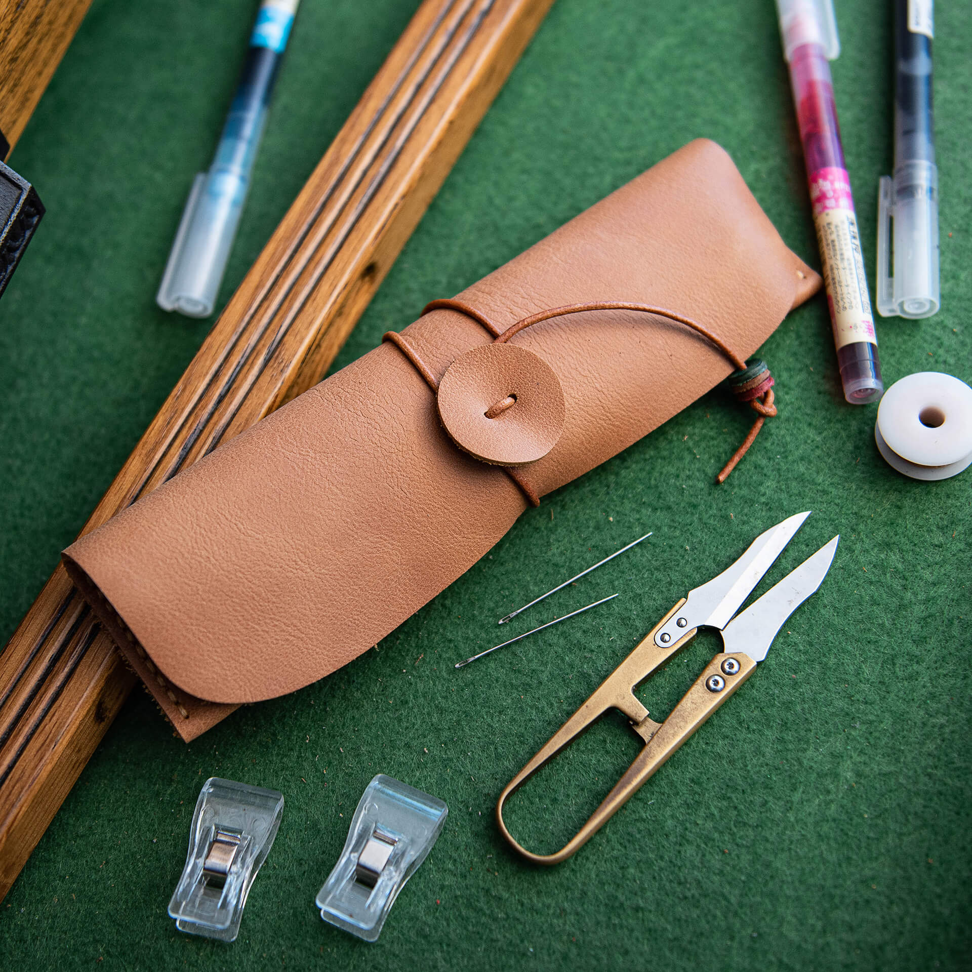 Pen Pouch Crazy Horse Leather DIY Kit – Babylon Leather - Babylon LeatherBabylon LeatherLZ44 - Light Brown - Soft Cowhide