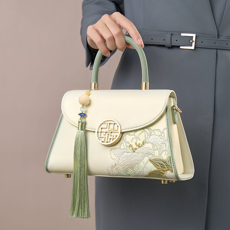 Poised Radiance Leather and Silk Handbag Crossbody Bag – Babylon Leather - Babylon LeatherBabylon LeatherTX132-White