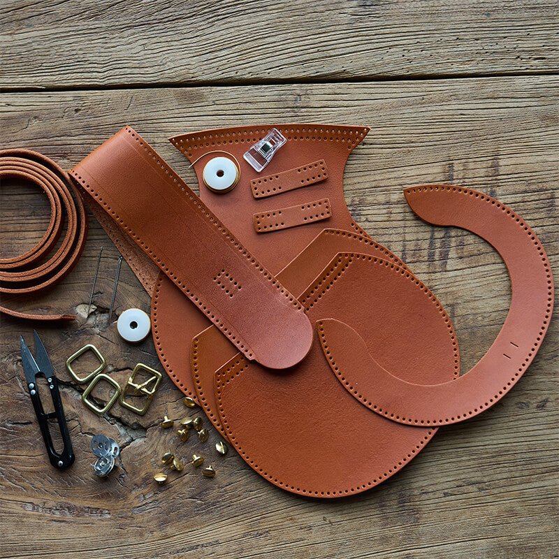 Premium Veg - Tanned Leather Saddle Bag DIY Kit – Babylon Leather - Babylon LeatherWomen’s Leather Bag DIY KitBabylon LeatherLZ33 - Light Brown - Vegetable - Tanned Leather