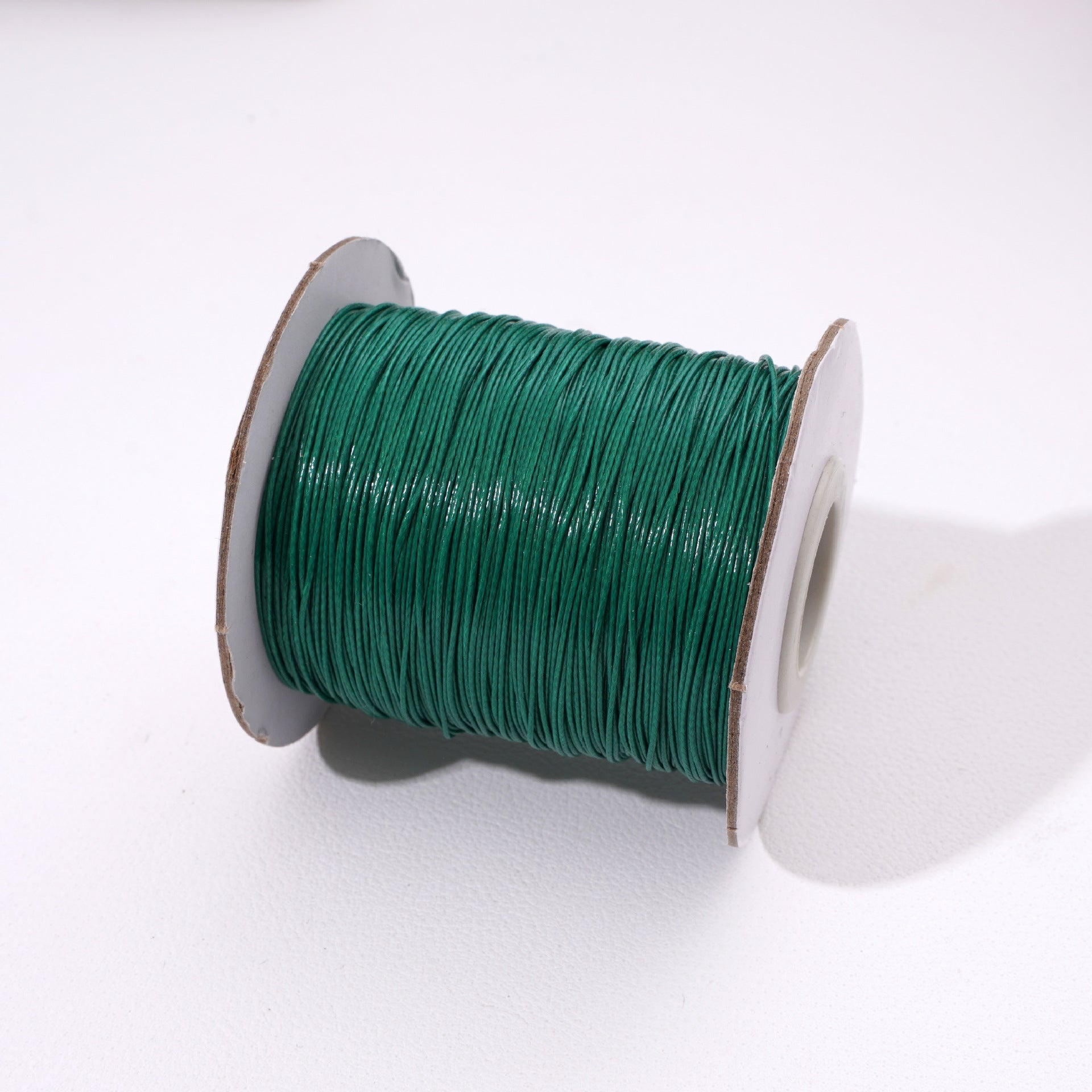Round Waxed Cord for Leather Braiding and Bag Charm Making - Babylon Leather - Babylon LeatherBabylon LeatherPP33-Grass Green-0.5mm\10m