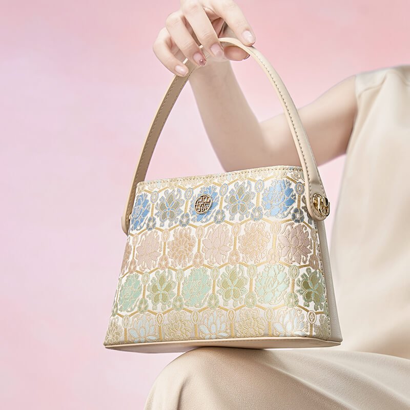 Silent Light Leather and Silk Handbag – Babylon Leather - Babylon LeatherBabylon LeatherTX158-White