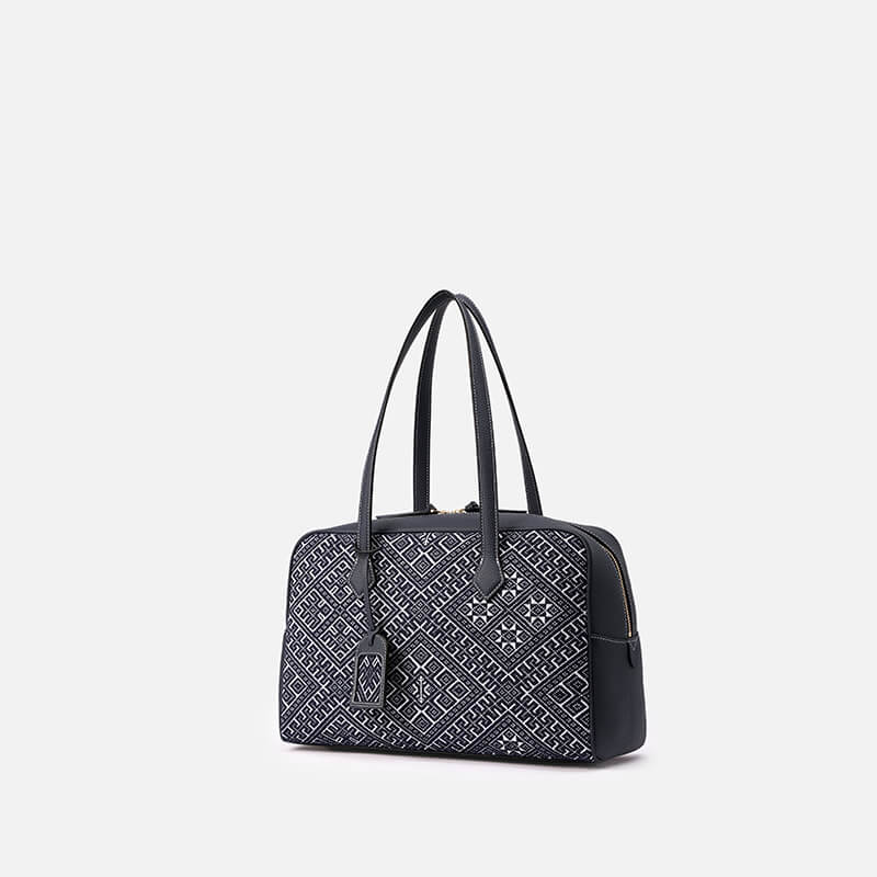 Silent Strength Leather and Silk Shoulder Bag – Babylon Leather - Babylon LeatherBabylon LeatherTX088-Blue