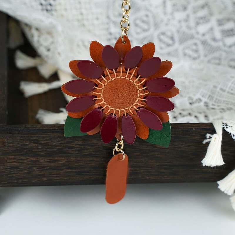 Sunflower Shape Leather Charm – Babylon Leather - Babylon LeatherBabylon LeatherLL72-Red