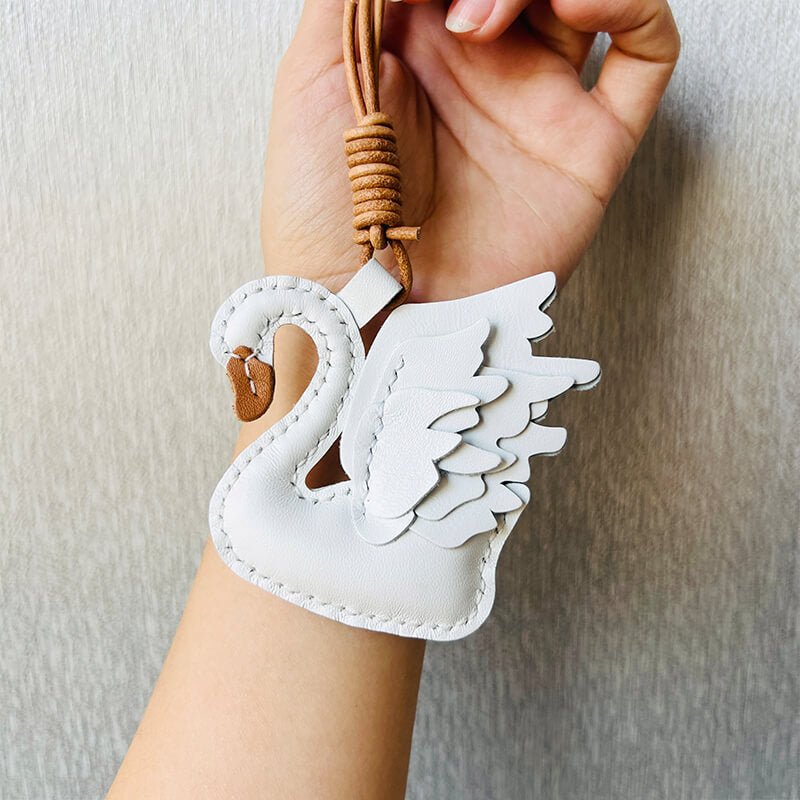 Swan - Shaped Charm DIY Kit – Babylon Leather - Babylon LeatherBabylon LeatherSG12-White
