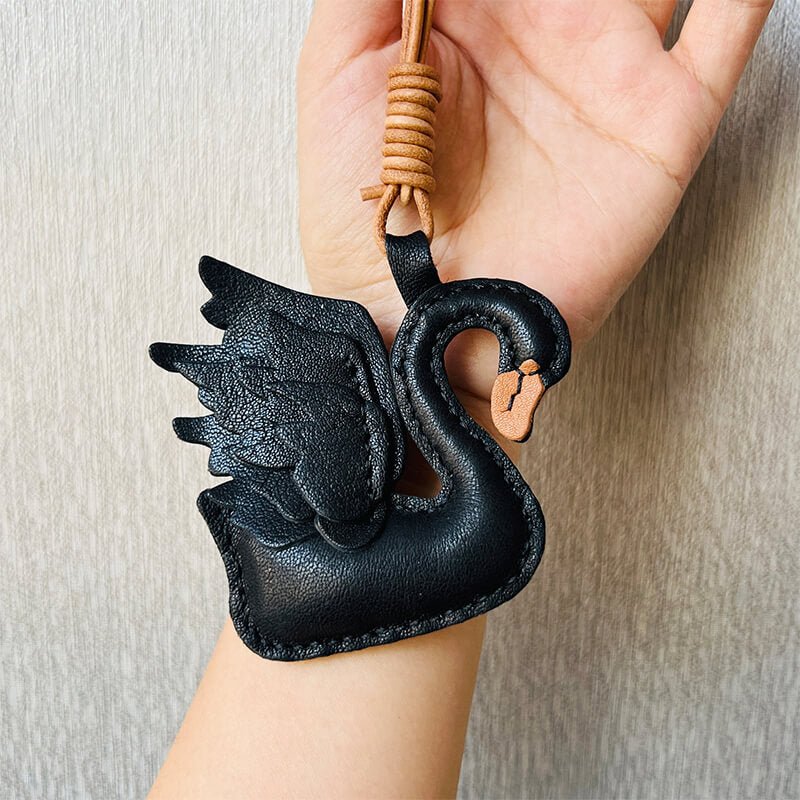 Swan - Shaped Charm DIY Kit – Babylon Leather - Babylon LeatherBabylon LeatherSG12-White