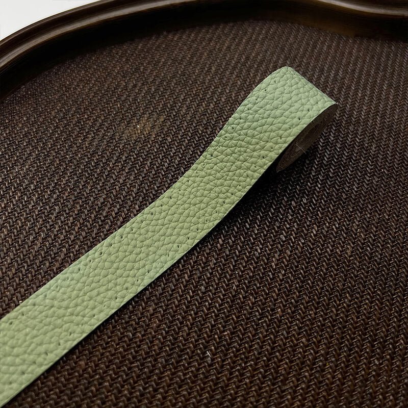 Top-Grain Leather Binding Strip for Edging and Repair – Babylon Leather - Babylon LeatherBabylon LeatherPP17-Pea Green-2 × 30 cm