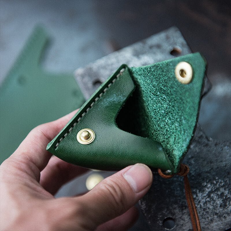 Vegetable - Tanned Leather Coin Pouch DIY Kit – Babylon Leather - Babylon LeatherBabylon LeatherLZ54-Green-Veg Tanned Leather