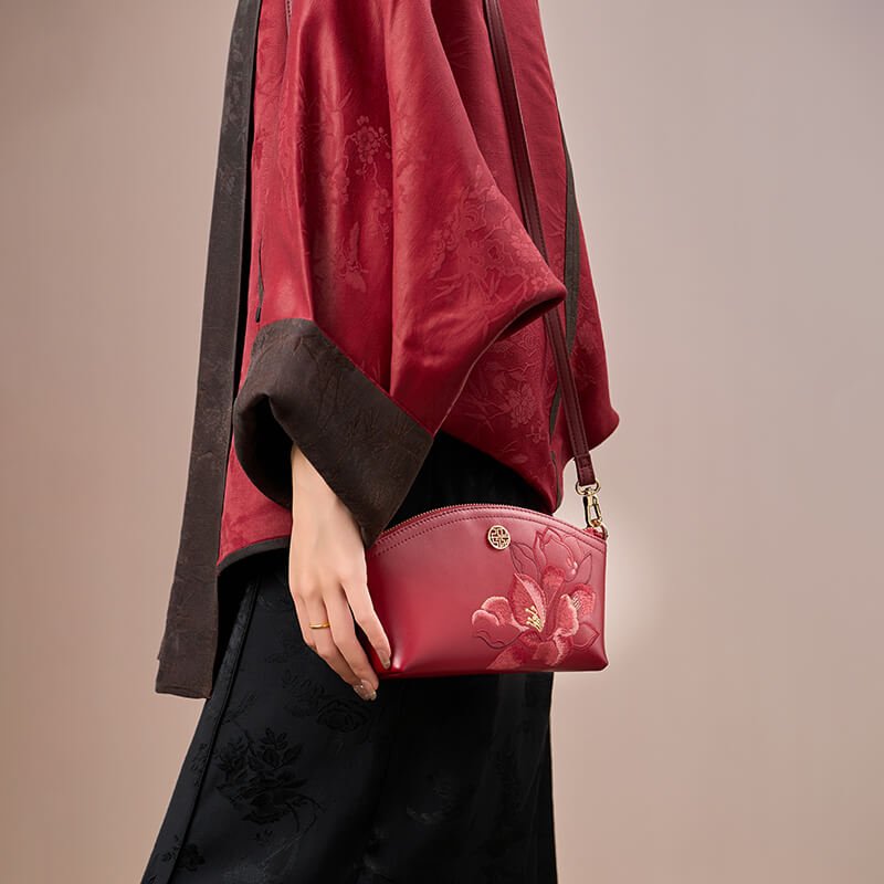 Voice of Light Leather Embroidery Crossbody Clutch – Babylon Leather - Babylon LeatherBabylon LeatherTX145-Red